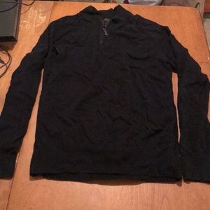 Men’s quarter zip sweater